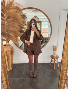 Maïmo - short suédine à clous dorés