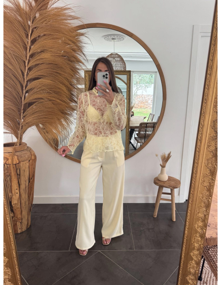 Praline - blouse en dentelle jaune