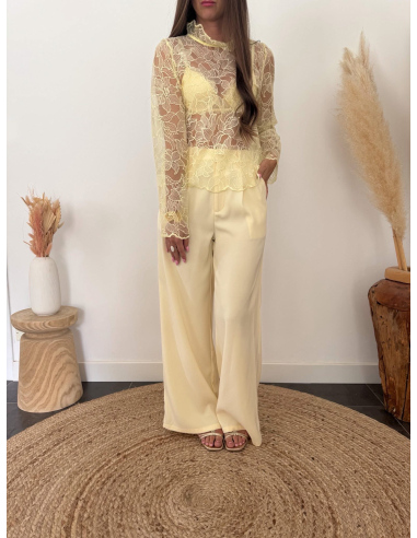 Praline - blouse en dentelle jaune
