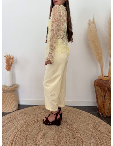 Praline - blouse en dentelle jaune