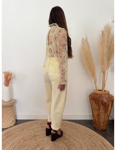Praline - blouse en dentelle jaune