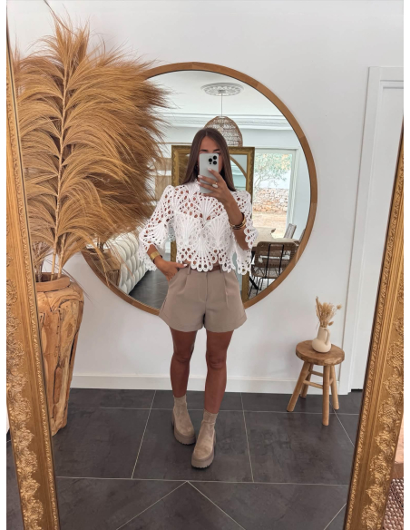 Enalie - blouse en dentelle ajourée blanche