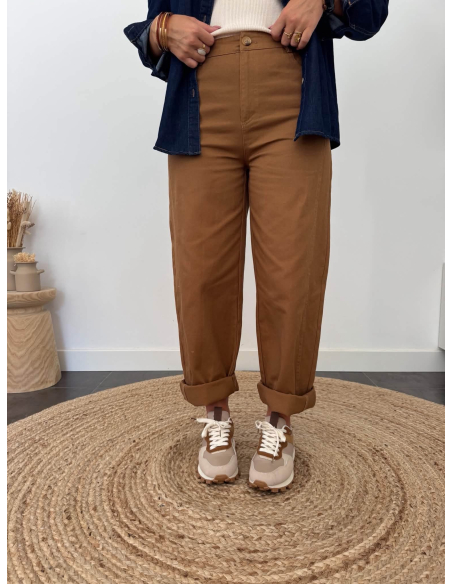 Many - jean barrel camel